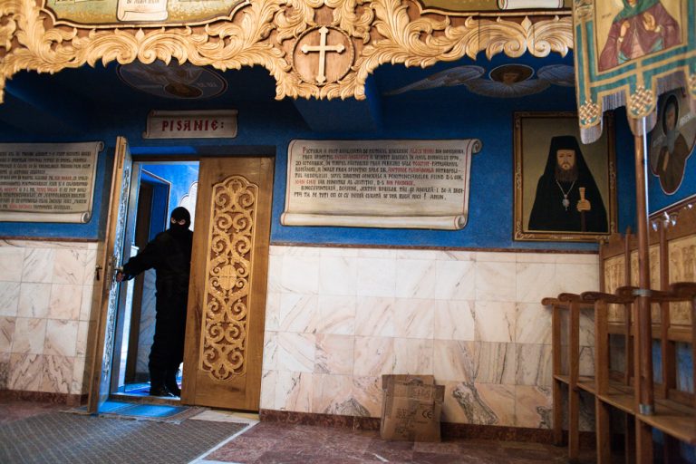 foto ”Bumbata”, copyright Cosmin Bumbuț